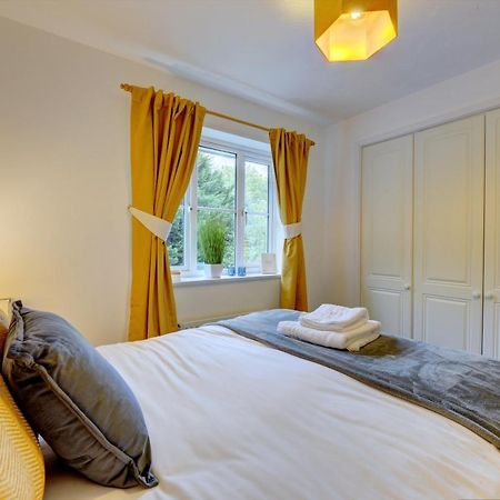 Modern 2 Bed House Sleeps 6 Southam Town Centre - Inspire Homes Ltd Exteriér fotografie