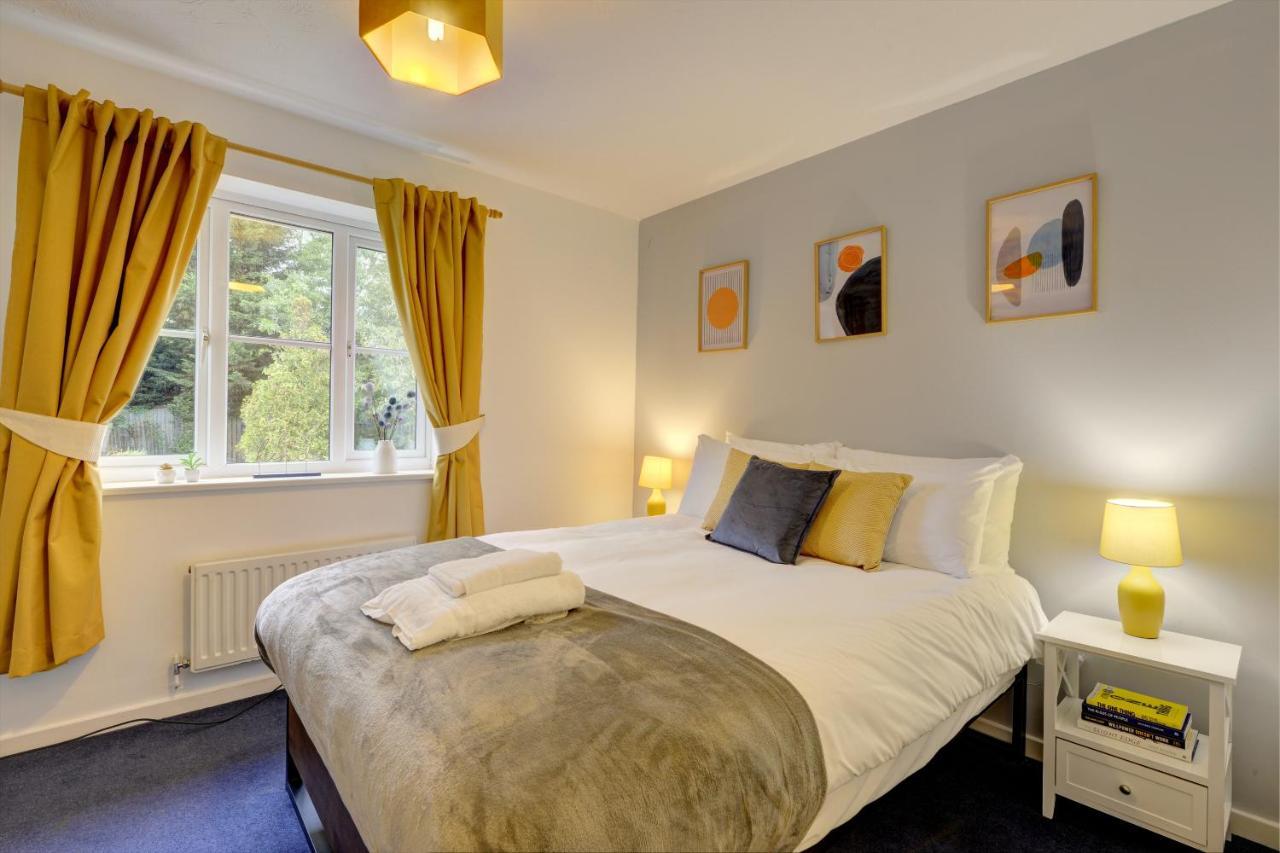 Modern 2 Bed House Sleeps 6 Southam Town Centre - Inspire Homes Ltd Exteriér fotografie